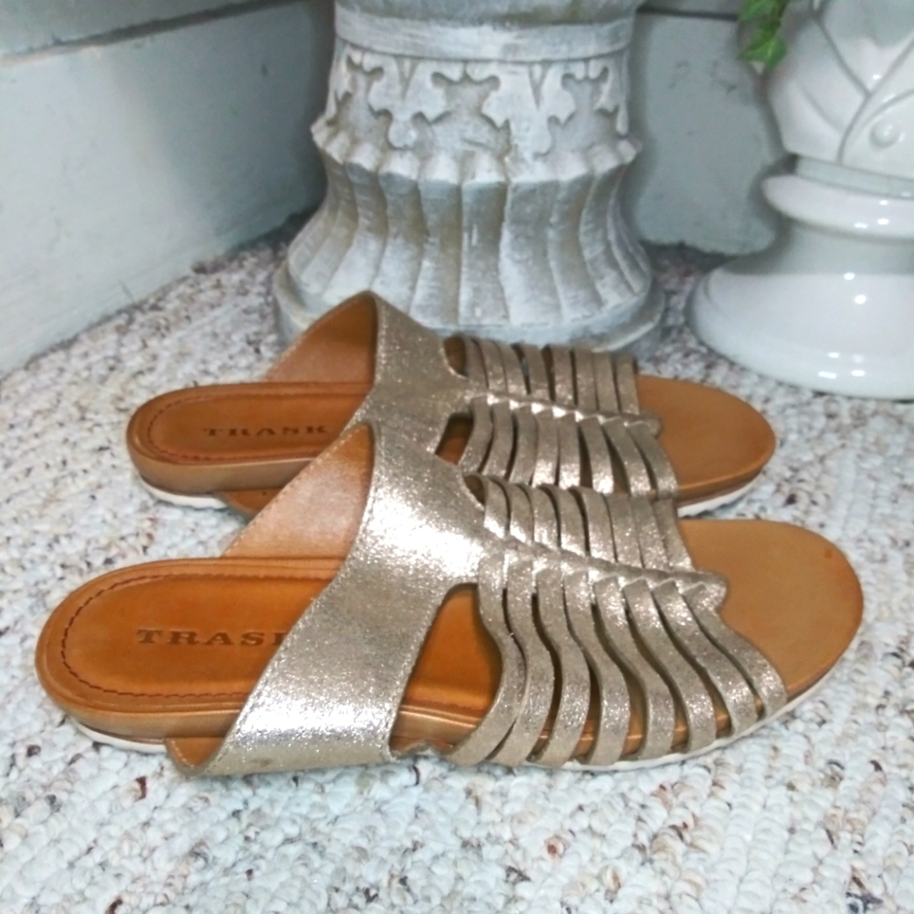 Trask Sandra Sparkly Gold Metallic Hurache Style Slide Sandals